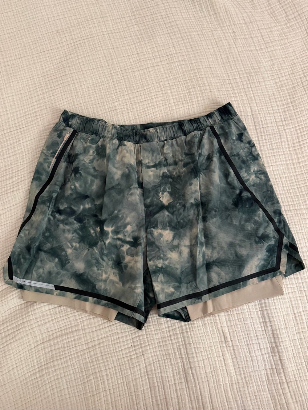 Lululemon Surge Lined Shorts Green Black Tie Dye